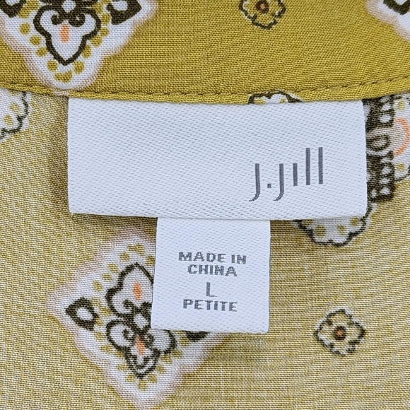 J. Jill Women's 100% Rayon Bandana Print Button Front Sleeveless Top - L - Picture 3 of 6